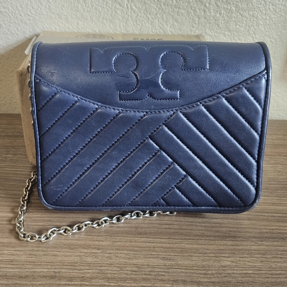 Tory Burch Alexa Combo - Picture 10 of 10